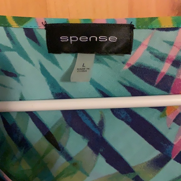 NWOT Tropical Print Tank with Ruffle Detail - Picture 3 of 8